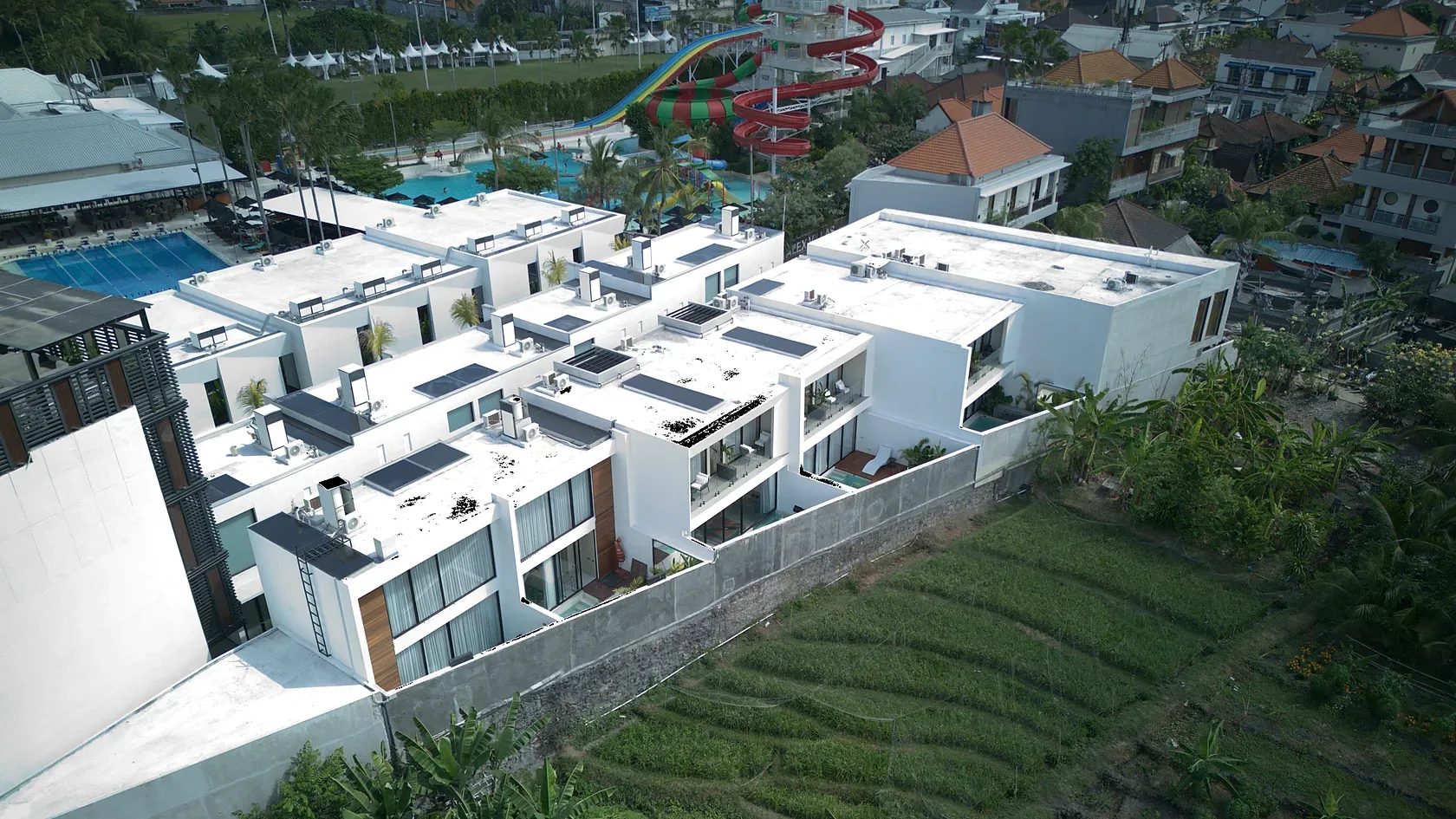 Alex Villas 5 on Bali from above, the rice terraces at the edge of the site